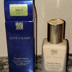 Estee Lauder Double Wear Foundation